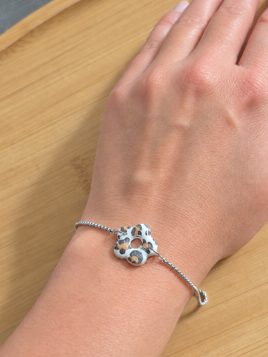 Bracelet argenté Léopard